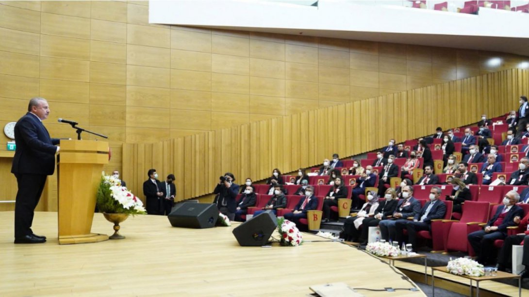 PARLIAMENT SPEAKER ŞENTOP GOT TOGETHER WITH MINISTER ÖZER AND TEACHERS FROM 81 CITIES