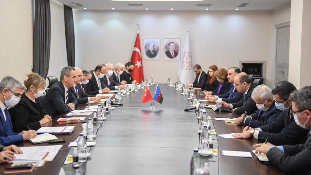 MINISTER ÖZER MEETS WITH AMRULLAYEV, MINISTER OF EDUCATION OF THE REPUBLIC OF AZERBAIJAN